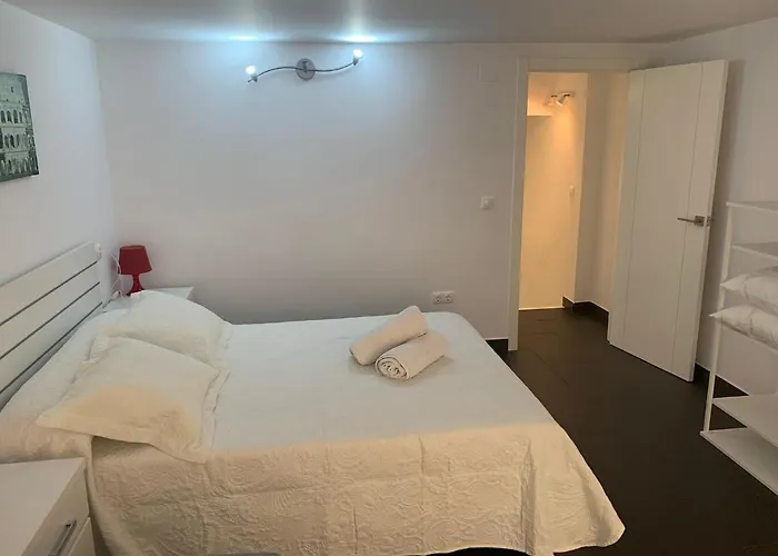 Carihuela Duplex Sun & Beach * Торремолинос